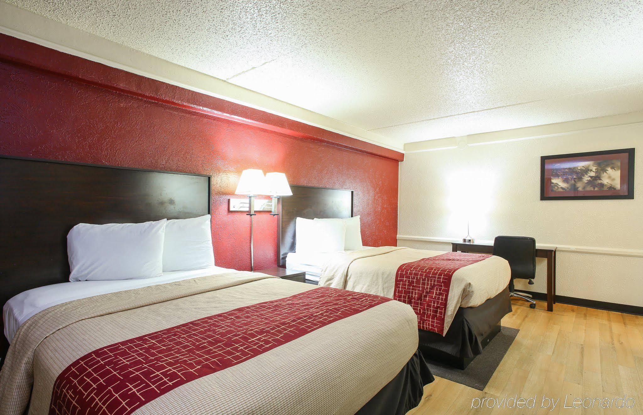 Red Roof Inn North Dallas - Park Central Esterno foto