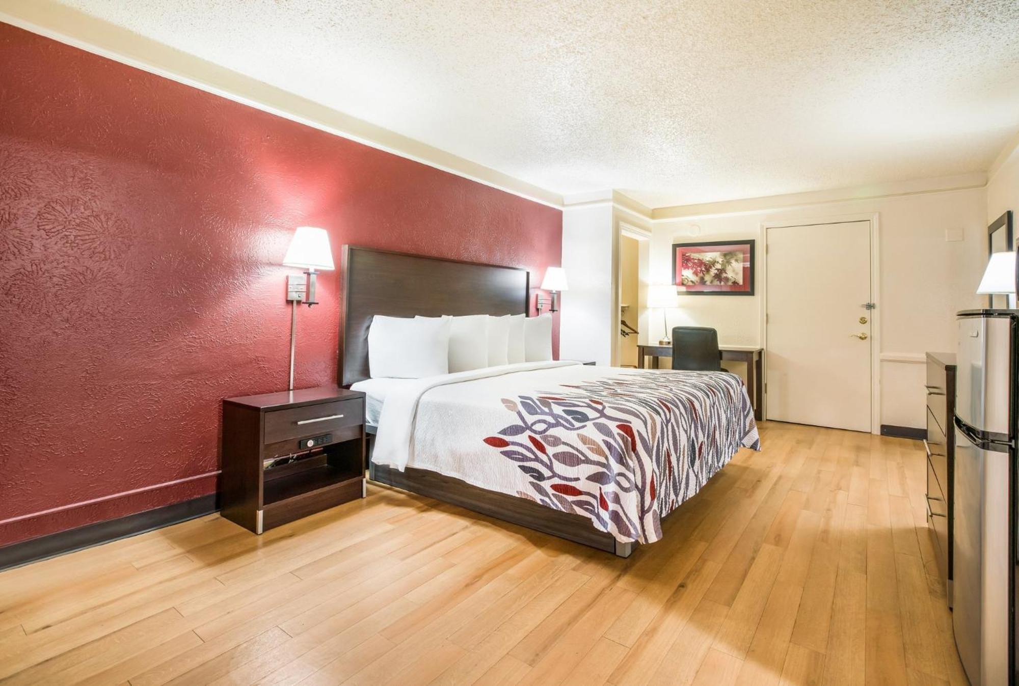 Red Roof Inn North Dallas - Park Central Esterno foto