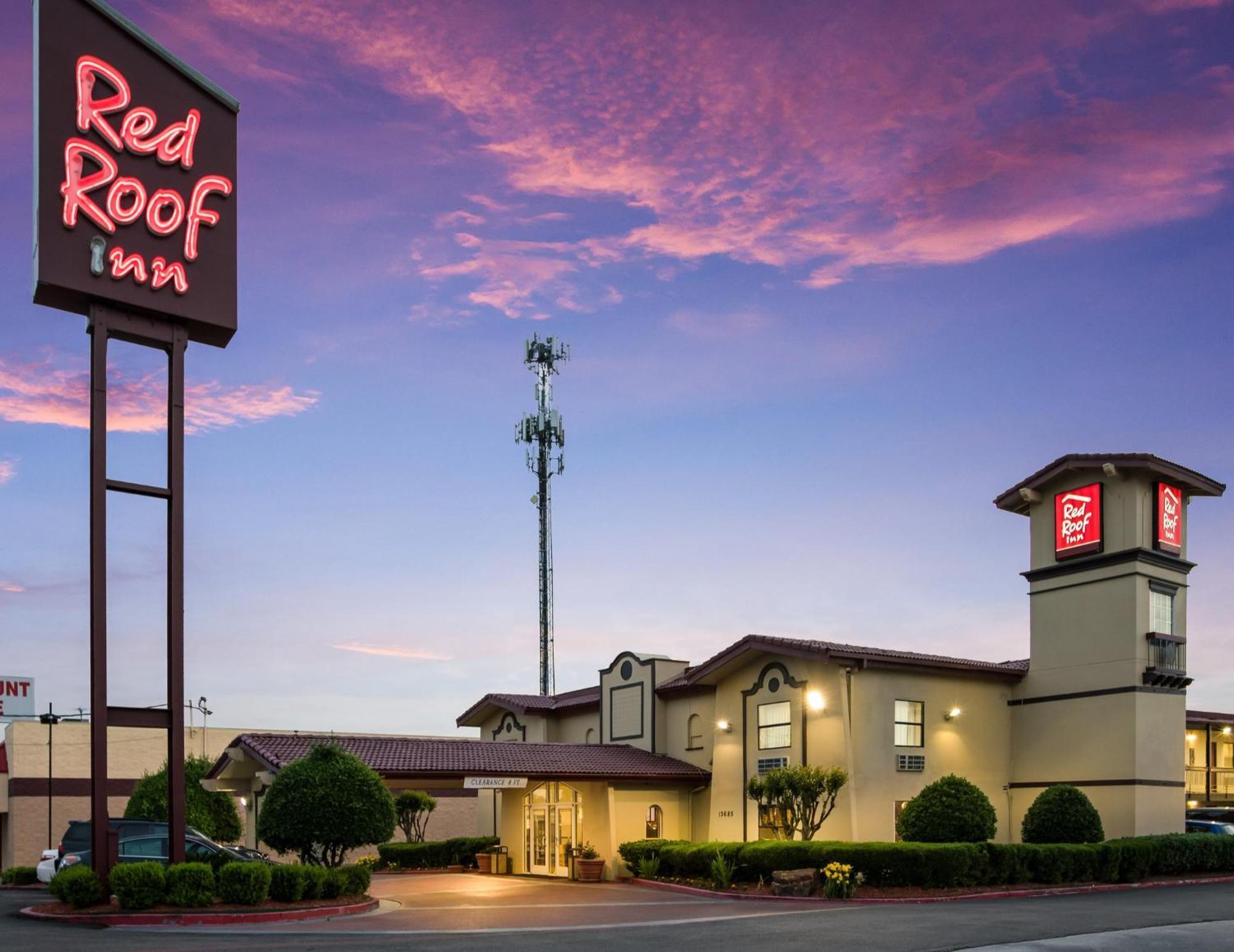 Red Roof Inn North Dallas - Park Central Esterno foto