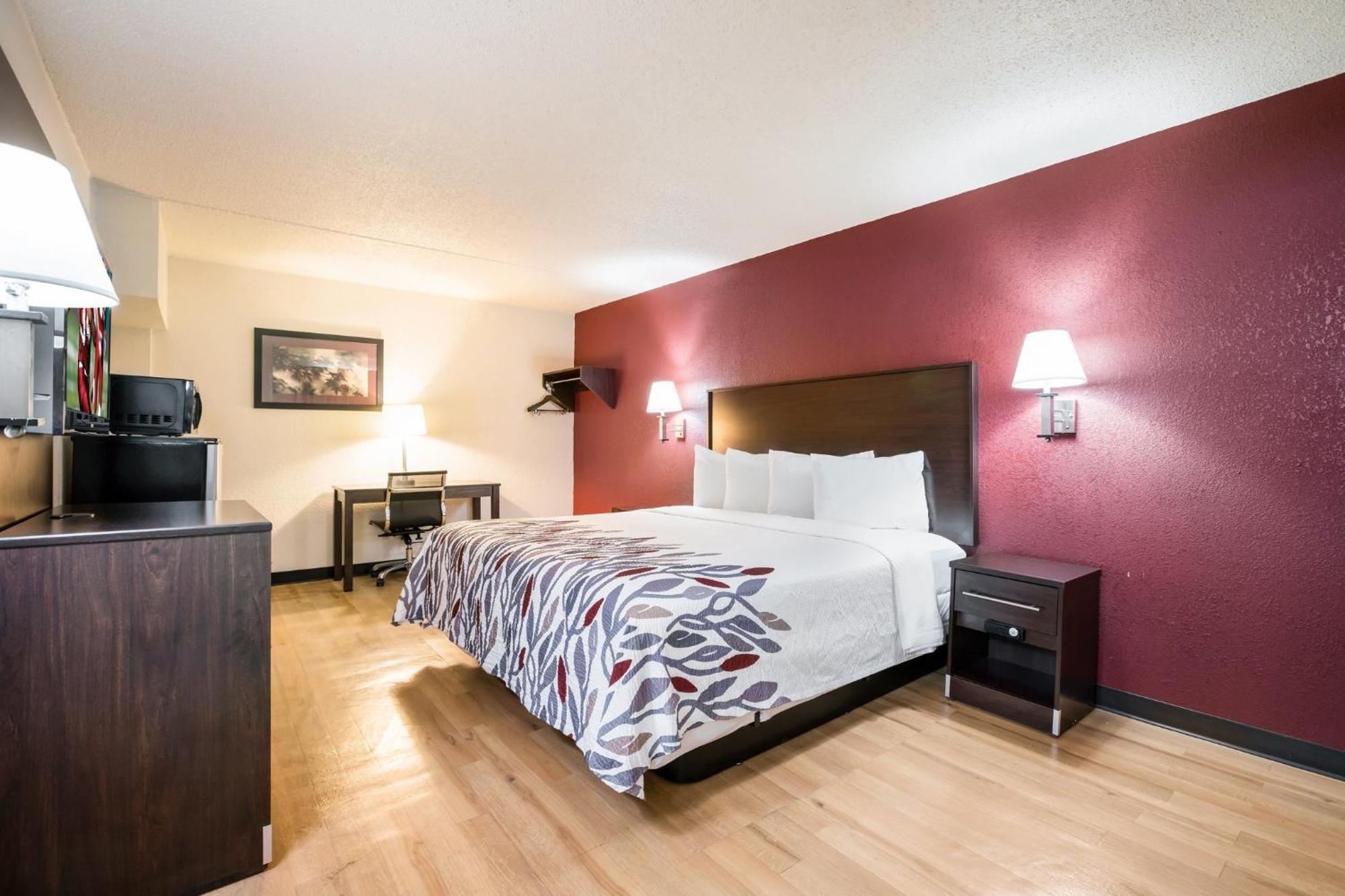 Red Roof Inn North Dallas - Park Central Esterno foto