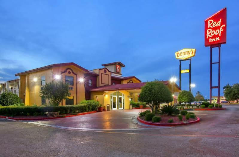 Red Roof Inn North Dallas - Park Central Esterno foto
