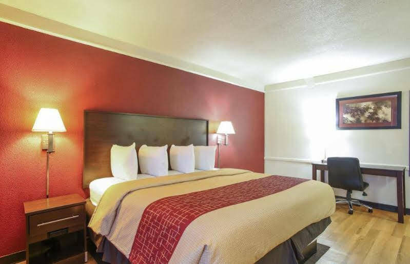 Red Roof Inn North Dallas - Park Central Esterno foto